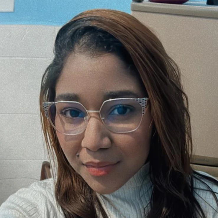 <degradec>Joyce Oliveira